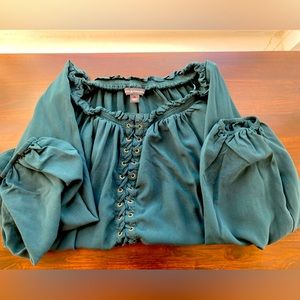 Rock n’ Republic - Forest Green Blouse / Top - Women’s - Size Juniors Medium